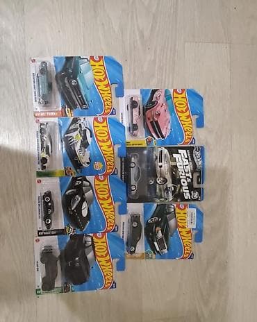 Hot Wheels kolleksiya dəsti – müxtəlif seriyalardan kartında yeni 1:64 lalafo.az -da Hot Wheels kolleksiya dəsti – müxtəlif seriyalardan kartında yeni 1:64