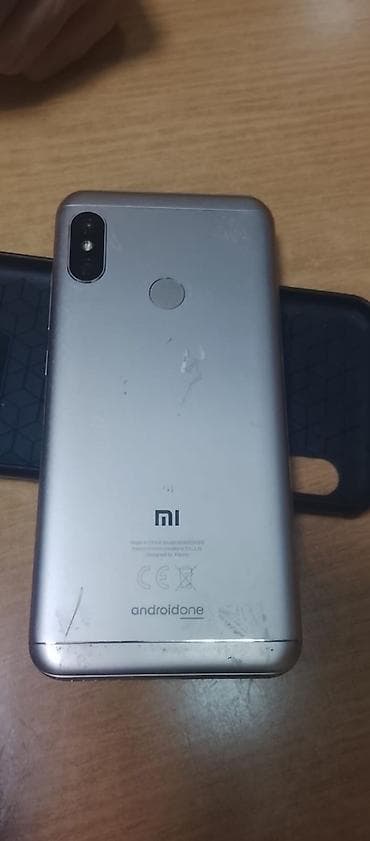 Xiaomi Mi A2 Lite, rəng - Gümüşü,
Barmaq izi lalafo.az -da — 2 Xiaomi Mi A2 Lite, rəng - Gümüşü,
Barmaq izi — 2