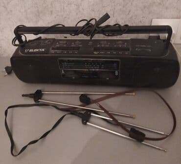 Qedimi Yapon maqnitafonu ve antenalar lalafo.az -da Qedimi Yapon maqnitafonu ve antenalar