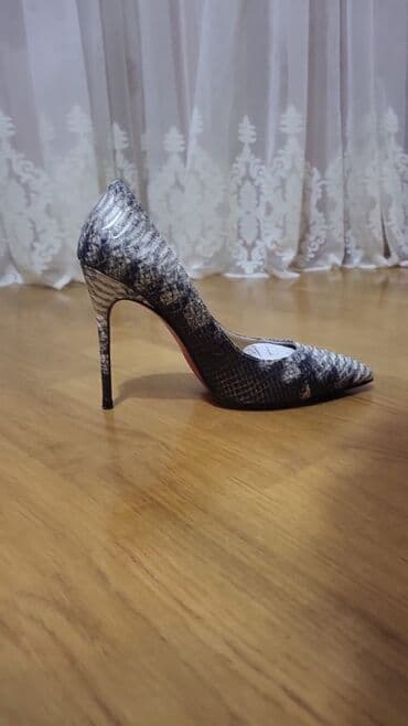 Tuflilər, rəng - Boz, Yeni lalafo.az -da Tuflilər, rəng - Boz, Yeni