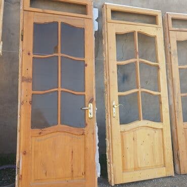 Şüşəli taxta qapılar - Material: təbii ağacdan hazırlanmış çərçivə və lalafo.az -da Şüşəli taxta qapılar - Material: təbii ağacdan hazırlanmış çərçivə və