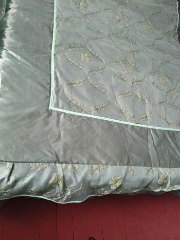 Yataq üçün rəng - Yaşıl Yataq örtüyü, Ünvandan götürmə lalafo.az -da Yataq üçün rəng - Yaşıl Yataq örtüyü, Ünvandan götürmə