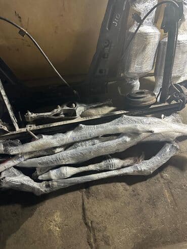 Nissan Rulavoy və Qranatlar lalafo.az -da Nissan Rulavoy və Qranatlar