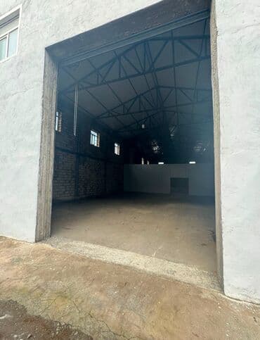 Anbar Astoria Hotelin arxasında yerləşir.Rahat giriş çıxış 24 saat lalafo.az -da Anbar Astoria Hotelin arxasında yerləşir.Rahat giriş çıxış 24 saat