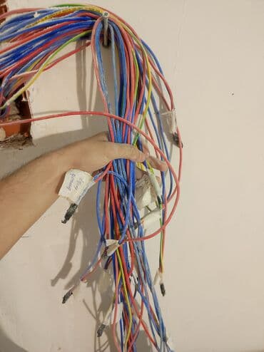 25 il iş təcrübəsi Bina,həyət evi,obeykt. elektrik montajı Spot lalafo.az -da — 2 25 il iş təcrübəsi Bina,həyət evi,obeykt. elektrik montajı Spot — 2