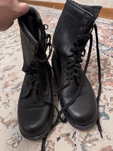 Məhsul: Qara dəri hərbi/taktiki üslubda şnurovkaedilən botlar lalafo.az -da Məhsul: Qara dəri hərbi/taktiki üslubda şnurovkaedilən botlar