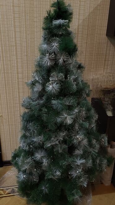 Süni Yeni il şam ağacı - Material: keyfiyyətli PVC və PP liflər - lalafo.az -da Süni Yeni il şam ağacı - Material: keyfiyyətli PVC və PP liflər -