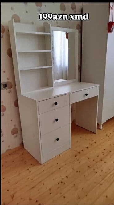 Ağ rəngli funksional yazı/iş masaları və makiyaj masası Model 1 – lalafo.az -da Ağ rəngli funksional yazı/iş masaları və makiyaj masası Model 1 –