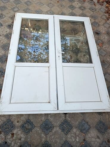 Декоративные панели для стен: Ağ rəngli ikiqanadlı PVC giriş qapısı. keyfiyyətli PVC marka TAURUS at lalafo.az — 1 Декоративные панели для стен: Ağ rəngli ikiqanadlı PVC giriş qapısı. keyfiyyətli PVC marka TAURUS — 1