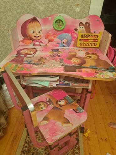 Qız üçün, İşlənmiş, Siyirməli, Yazı masası lalafo.az -da Qız üçün, İşlənmiş, Siyirməli, Yazı masası