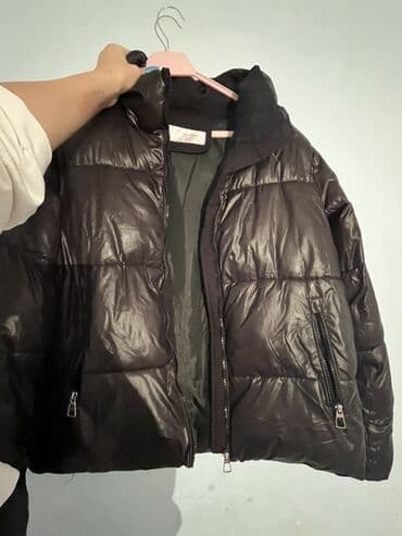 55 azn alınb yenidir. 1-2 defe geyinilib. L razmerdr. Metrolara lalafo.az -da 55 azn alınb yenidir. 1-2 defe geyinilib. L razmerdr. Metrolara