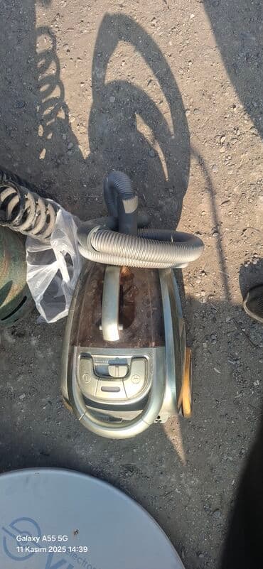 Tozsoran Eurolux, Quru təmizləmə, Kredit yoxdur, Rayonlara çatdırılma, Ünvandan götürmə, Ödənişli çatdırılma lalafo.az -da Tozsoran Eurolux, Quru təmizləmə, Kredit yoxdur, Rayonlara çatdırılma, Ünvandan götürmə, Ödənişli çatdırılma