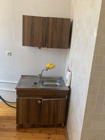 Mətbəx üçün kiçik ölçülü lavabo dəsti - Üst hissə: paslanmayan lalafo.az -da Mətbəx üçün kiçik ölçülü lavabo dəsti - Üst hissə: paslanmayan