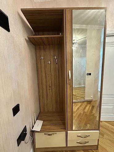 Dehliz dolabı satılır📍100azn✅Unvan Ukrayna dairesi teref.6725 Aylin💥 lalafo.az -da Dehliz dolabı satılır📍100azn✅Unvan Ukrayna dairesi teref.6725 Aylin💥