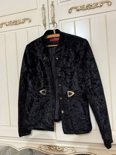 Qadın üçün qara məxməri jaket - Material: məxməri fakturalı parça, iç lalafo.az -da Qadın üçün qara məxməri jaket - Material: məxməri fakturalı parça, iç