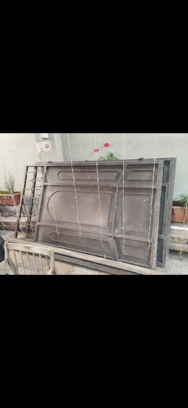 İşlənmiş Dəmir Həyət darvazası, Yana açılan, Mexaniki, rəng - Qəhvəyi, Kredit yoxdur, Ünvandan götürmə lalafo.az -da İşlənmiş Dəmir Həyət darvazası, Yana açılan, Mexaniki, rəng - Qəhvəyi, Kredit yoxdur, Ünvandan götürmə