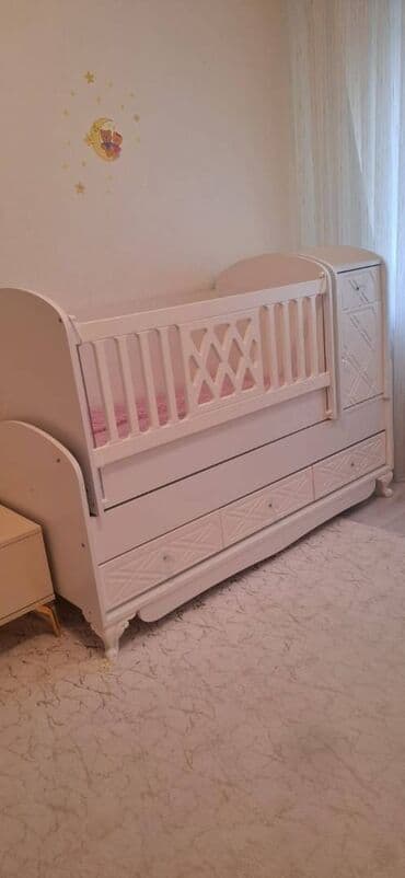 Usaq kravati satilir. 180 azn lalafo.az -da Usaq kravati satilir. 180 azn