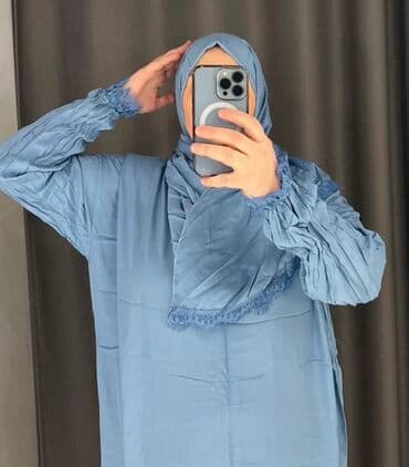 Açıq mavi rəngdə, qolları və baş örtüyü bəzəkli olan, qadınlar üçün lalafo.az -da Açıq mavi rəngdə, qolları və baş örtüyü bəzəkli olan, qadınlar üçün