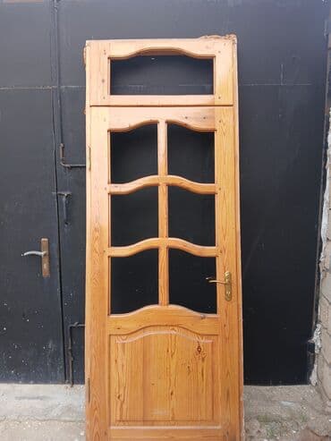 Şüşəli taxta qapı - Material: təbii ağac (şam teksturalı), laklı səth lalafo.az -da Şüşəli taxta qapı - Material: təbii ağac (şam teksturalı), laklı səth