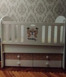 Oğlan və qız üçün, Beşik lalafo.az -da Oğlan və qız üçün, Beşik