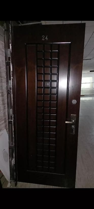 Məhsul: Dəmir giriş qapısı və metal qutu (kasa) komplekti Təsvir: - lalafo.az -da — 1 Məhsul: Dəmir giriş qapısı və metal qutu (kasa) komplekti Təsvir: - — 1