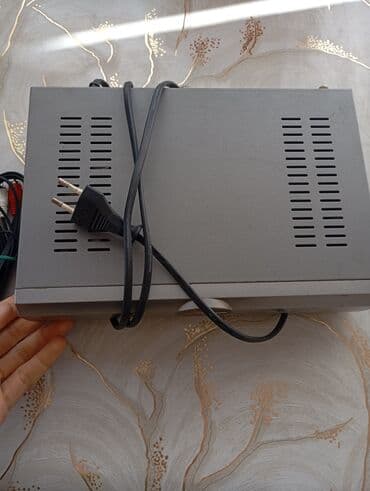 DigiSat Digi-2200 rəqəmsal peyk qəbuledicisi - Model: DigiSat lalafo.az -da DigiSat Digi-2200 rəqəmsal peyk qəbuledicisi - Model: DigiSat