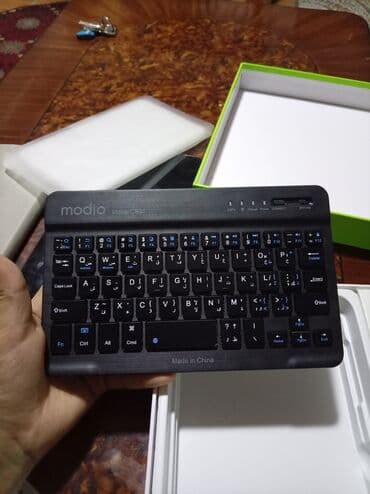 Təqdim olunur: 10.1” planşet və maqnitli smart qapaq Xüsusiyyətlər: - lalafo.az -da — 10 Təqdim olunur: 10.1” planşet və maqnitli smart qapaq Xüsusiyyətlər: - — 10