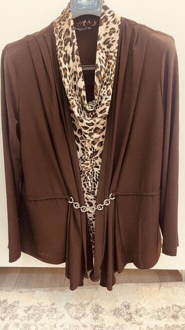 Qadın ikili dəst – qəhvəyi rəngdə Dest deyil destlesdirib. Ayri lalafo.az -da Qadın ikili dəst – qəhvəyi rəngdə Dest deyil destlesdirib. Ayri