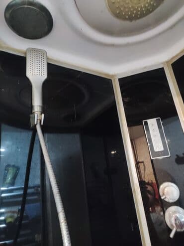 Üstü qapalı kabina, Künc üçün lalafo.az -da Üstü qapalı kabina, Künc üçün