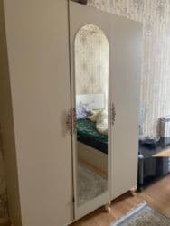 İşlənmiş, 3 qapılı Düz dolab, Qarderob, paltar dolabı lalafo.az -da İşlənmiş, 3 qapılı Düz dolab, Qarderob, paltar dolabı