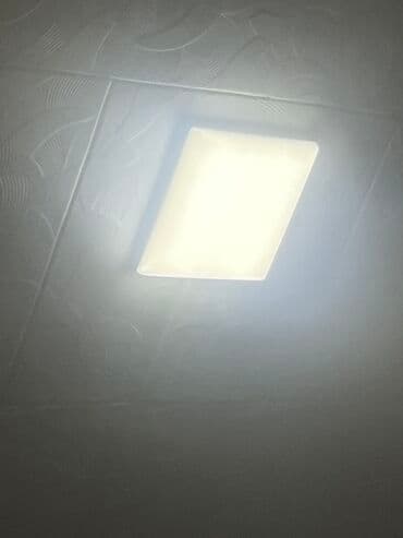 İşlənmiş, LED lampa, Ünvandan götürmə lalafo.az -da İşlənmiş, LED lampa, Ünvandan götürmə