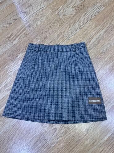 Qadın ətəyi – xaki/boz tonlarda xırda dama (houndstooth) naxışlı lalafo.az -da Qadın ətəyi – xaki/boz tonlarda xırda dama (houndstooth) naxışlı