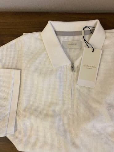 Новая мужская поло футболка. Размер М. Цена 35 Азн ( только whatsapp) lalafo.az -da Новая мужская поло футболка. Размер М. Цена 35 Азн ( только whatsapp)