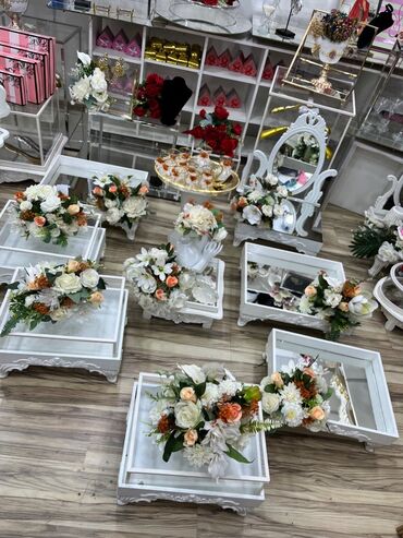 Xonça destleri tecili satlır Elaqe 0514343541 lalafo.az -da Xonça destleri tecili satlır Elaqe 0514343541