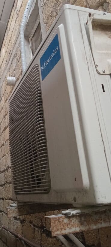 12 minliy 40,45 kv Electrolux split kondisioner Vacum olunub içindəki lalafo.az -da 12 minliy 40,45 kv Electrolux split kondisioner Vacum olunub içindəki
