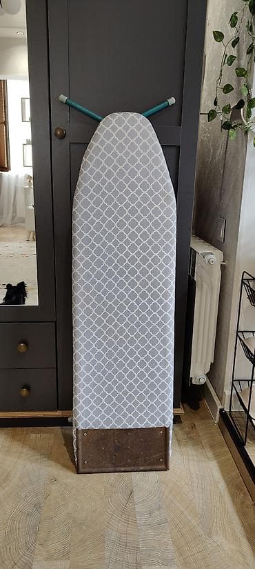 Гладильная доска. тяжелая,устойчивая.состояние хорошее . размеры lalafo.az -da Гладильная доска. тяжелая,устойчивая.состояние хорошее . размеры