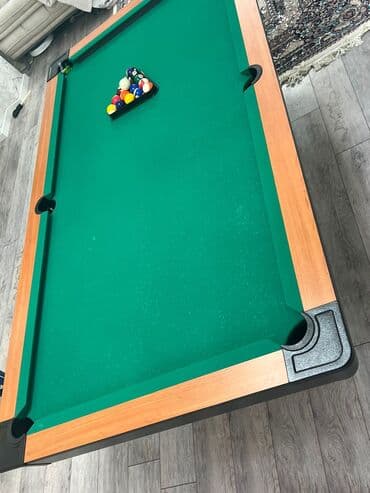 8 pool bilyard masasi, şarları,üçbucağı ve üstünde 4 eded kee taxtası lalafo.az -da 8 pool bilyard masasi, şarları,üçbucağı ve üstünde 4 eded kee taxtası