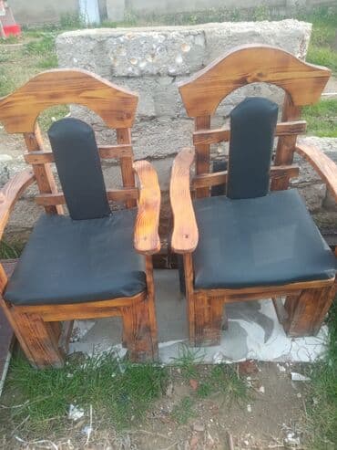 İşlənmiş, Dördbucaq masa, 2 stul, Açılmayan, Stullar ilə, Taxta lalafo.az -da İşlənmiş, Dördbucaq masa, 2 stul, Açılmayan, Stullar ilə, Taxta