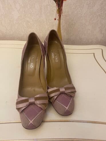 Zərif qadın ayaqqabıları dəsti 1) Valentino by Mario Valentino lalafo.az -da Zərif qadın ayaqqabıları dəsti 1) Valentino by Mario Valentino