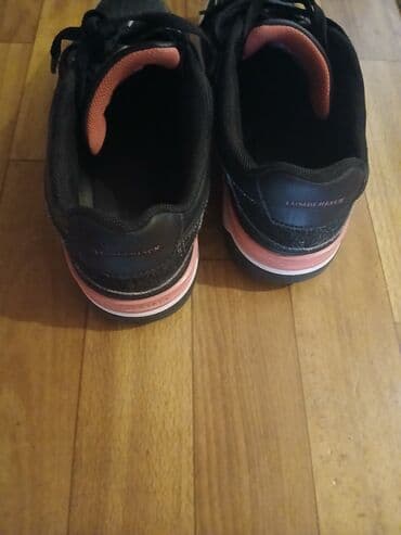 Ölçü: 38, rəng - Ağ, İşlənmiş lalafo.az -da Ölçü: 38, rəng - Ağ, İşlənmiş