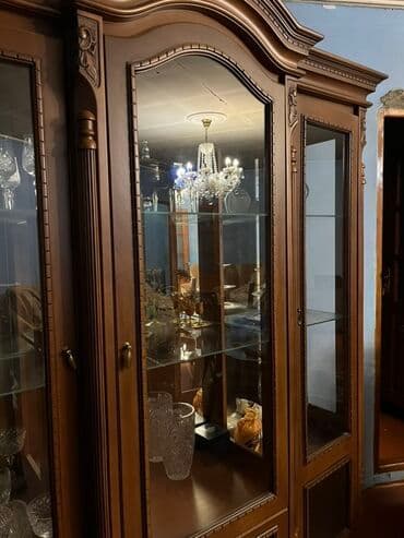 Şüşəli dolab vitrini lalafo.az -da Şüşəli dolab vitrini