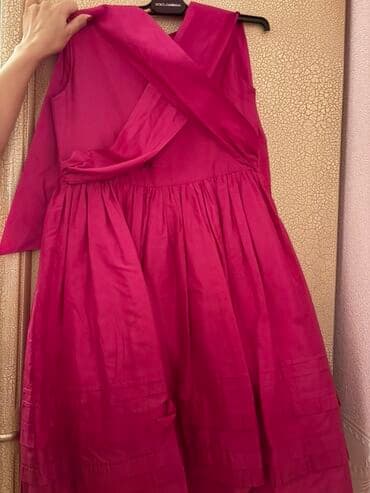 Parlaq çəhrayı rəngdə midi uzunluqda qadın donu. - Model: qolçin lalafo.az -da Parlaq çəhrayı rəngdə midi uzunluqda qadın donu. - Model: qolçin