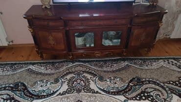 Düz TV altlığı, Polkalı, Taxtalı lalafo.az -da Düz TV altlığı, Polkalı, Taxtalı