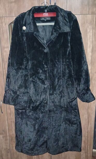 Шуба на 50 размер. В отличном состоянии. Шерсть/кашемир. Производство lalafo.az -da Шуба на 50 размер. В отличном состоянии. Шерсть/кашемир. Производство