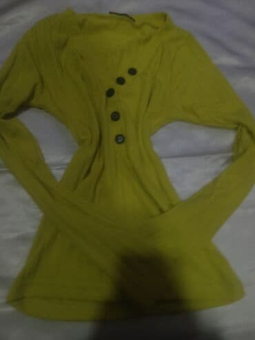 Great Wall: Qadın sviteri – sarı/limon rəngi - Model: V-yaxa, ön hissədə dekorativ lalafo.az -da — 3 Great Wall: Qadın sviteri – sarı/limon rəngi - Model: V-yaxa, ön hissədə dekorativ — 3