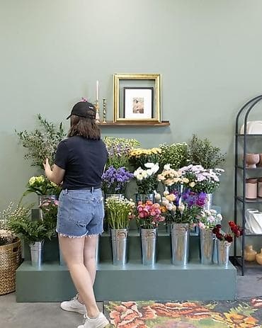 Satış məsləhətçisi tələb olunur, Yalnız qadınlar üçün, 18-29 yaş, Ayda 2 dəfə ödəniş lalafo.az -da Satış məsləhətçisi tələb olunur, Yalnız qadınlar üçün, 18-29 yaş, Ayda 2 dəfə ödəniş