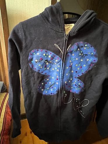 Oskosh kids Amerika istehsalı qız üçün jacket 7-10 yaş yeni kimi lalafo.az -da Oskosh kids Amerika istehsalı qız üçün jacket 7-10 yaş yeni kimi