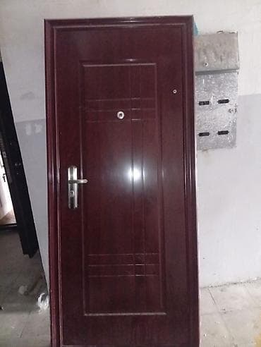 Yeni Giriş qapısı Zəmanətli, Ünvandan götürmə lalafo.az -da Yeni Giriş qapısı Zəmanətli, Ünvandan götürmə