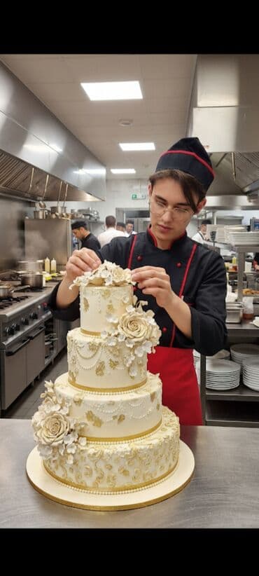 Banketlər, furşetlər: Bir müddət şəxsi biznesimlə məşğul olduğum üçün peşəkar fəaliyyətimə lalafo.az -da — 1 Banketlər, furşetlər: Bir müddət şəxsi biznesimlə məşğul olduğum üçün peşəkar fəaliyyətimə — 1