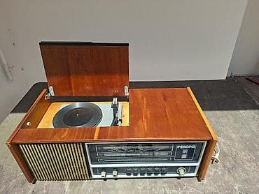 Retro radio və vinil (plastinka) çalar Rekord 314 – işlək Sovet lalafo.az -da Retro radio və vinil (plastinka) çalar Rekord 314 – işlək Sovet